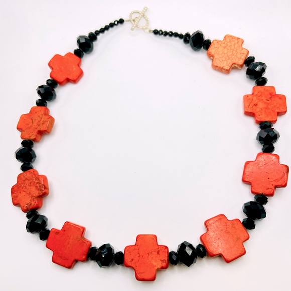 Chunky Dyed Orange Howlite Stone Statement Black Beaded Necklace Choker - Picture 1 of 4